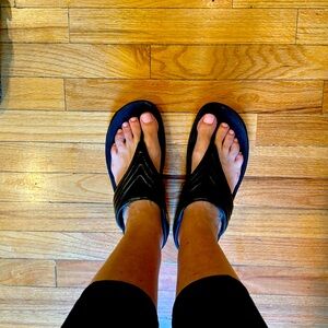 Fitflops size 9